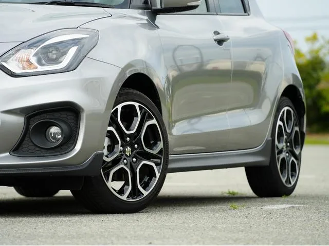 Suzuki SWIFT SPORT BASE GRADE 2023 — миниатюра 3