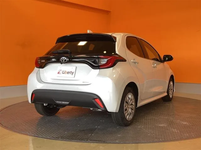 Toyota Yaris Z 2024 — миниатюра 5