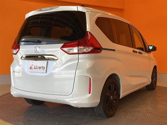 Honda FREED G BLACK STYLE 2024 — миниатюра 5
