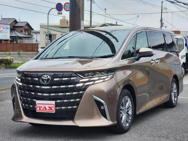 Toyota Alphard Z 2026 — фото 1, купить с доставкой в Москву