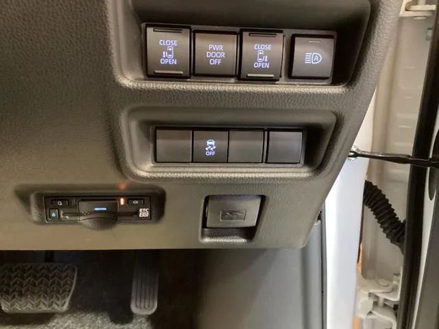 Toyota SIENTA Z 2026 — миниатюра 3