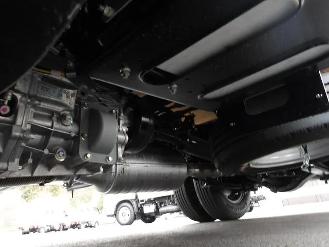 Mitsubishi Fuso CANTER ALL LOW FLOOR 2024 — миниатюра 4