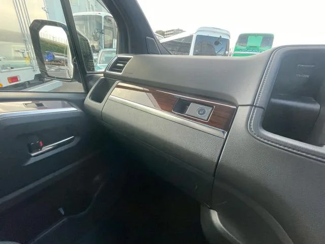 Toyota GRANACE PREMIUM 2023 — миниатюра 5