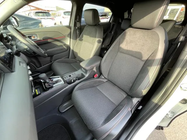 Honda VEZEL E:HEV RS 2026 — миниатюра 4