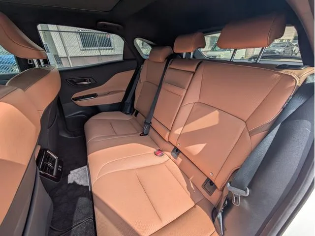 Toyota CROWN SPORT Z 2024 — миниатюра 4
