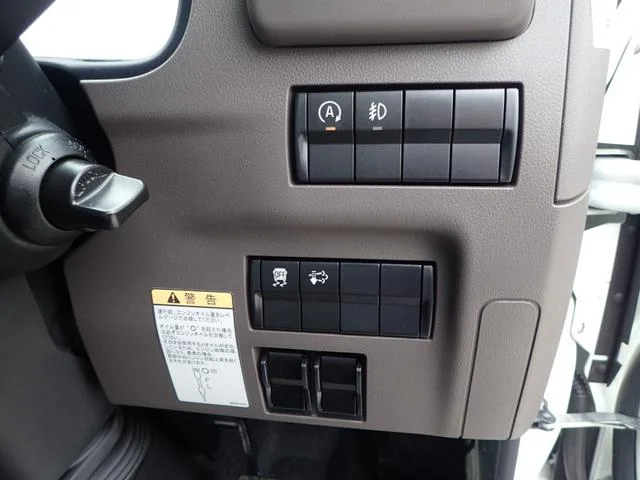 Mitsubishi Fuso CANTER 2025 — миниатюра 5