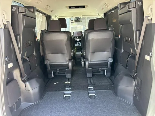 Toyota NOAH HYBRID G 2023 — миниатюра 3