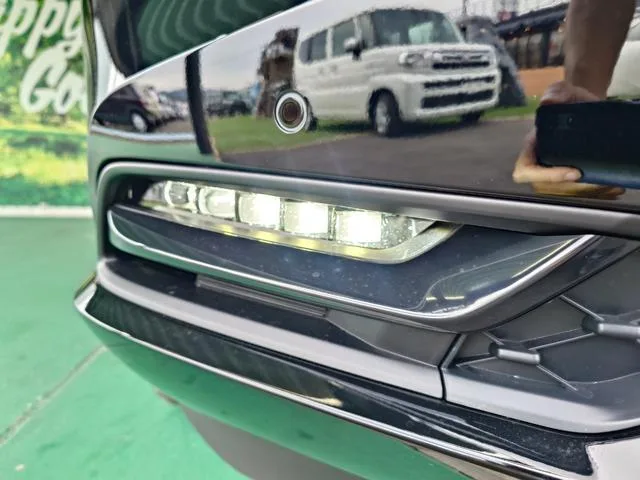 Honda VEZEL E:HEV Z 2025 — миниатюра 3