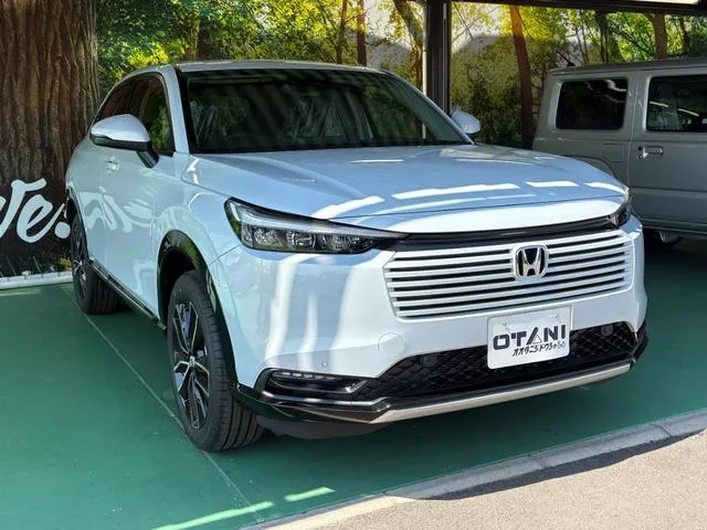 Honda VEZEL E:HEV Z 2026 — миниатюра 2