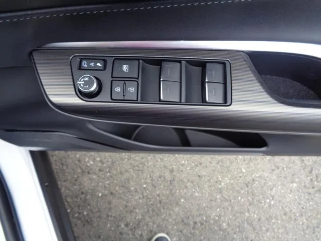 Toyota HARRIER Z 2024 — миниатюра 5
