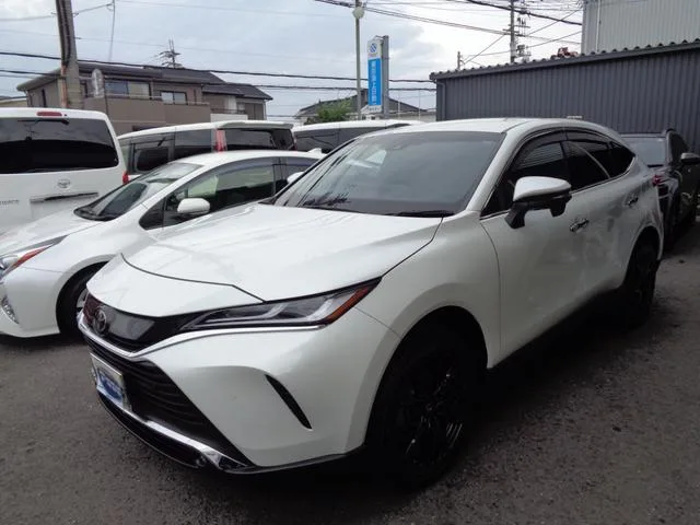 Toyota HARRIER Z 2024 — фото 1, купить с доставкой в Москву