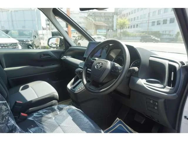 Toyota NOAH HYBRID X 2026 — миниатюра 5