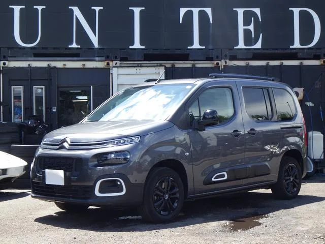 Citroen BERLINGO SHINE BLUE HDI 2023 — фото 1, купить с доставкой в Москву