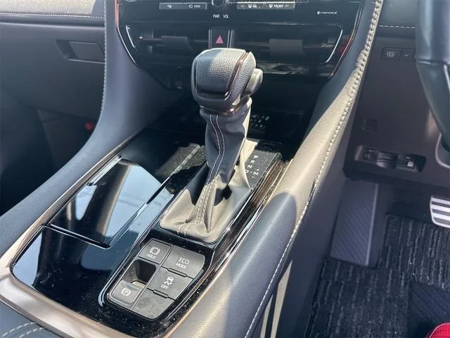 Toyota Alphard Z 2023 — миниатюра 3
