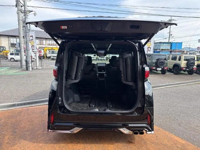 Toyota ALPHARD HYBRID Z 2023 — миниатюра 5