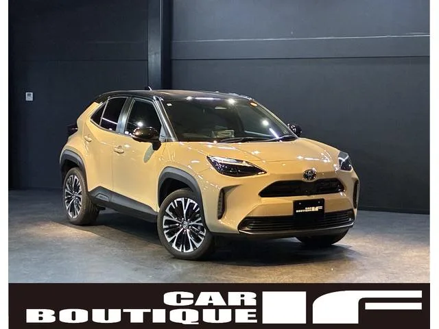 Toyota YARIS CROSS HYBRID Z 2024 — фото 1, купить с доставкой в Москву
