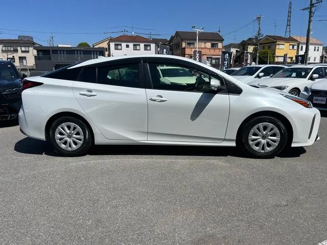 Toyota Prius S SAFETY PLUS II 2023 — миниатюра 2