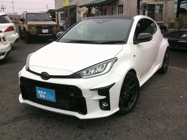 Toyota GR YARIS RZ HIGH PERFORMANCE 2022 — фото 1, купить с доставкой в Москву