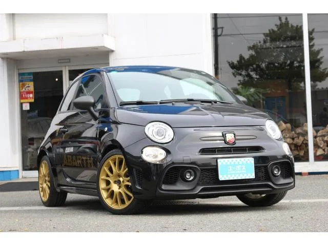 Abarth ABARTH 695 75 ANNIVERSARIO BASE GRADE 2024 — фото 1, купить с доставкой в Москву