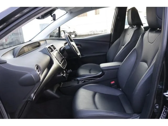 Toyota Prius S TOURING SELECTION BLACK EDITION 2022 — миниатюра 4
