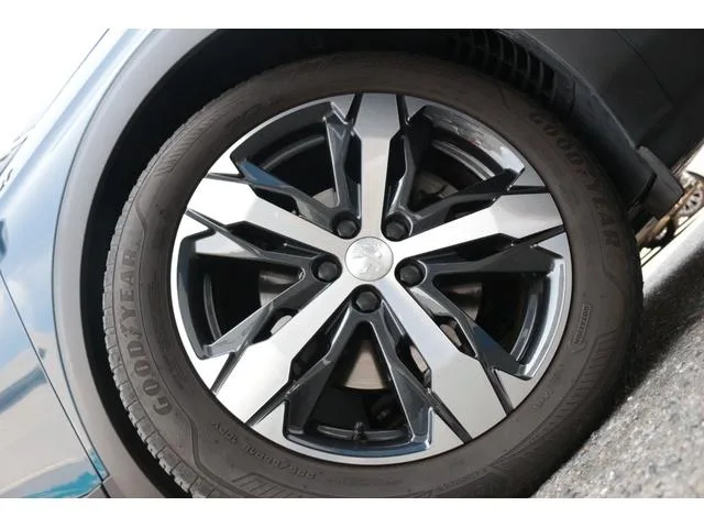 Peugeot 5008 GT BLUE HDI 2023 — миниатюра 5