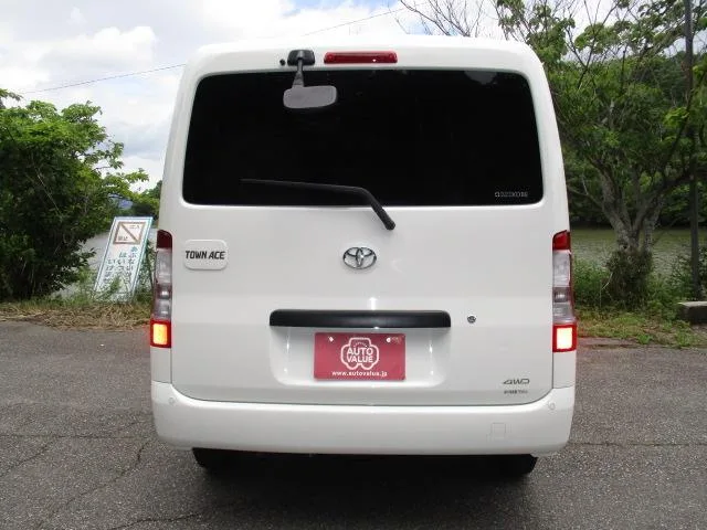 Toyota TOWNACE VAN GL 2023 — миниатюра 3