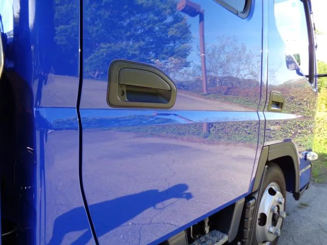 Mitsubishi Fuso CANTER DOUBLE CAB ALL LOW FLOOR 2024 — миниатюра 4