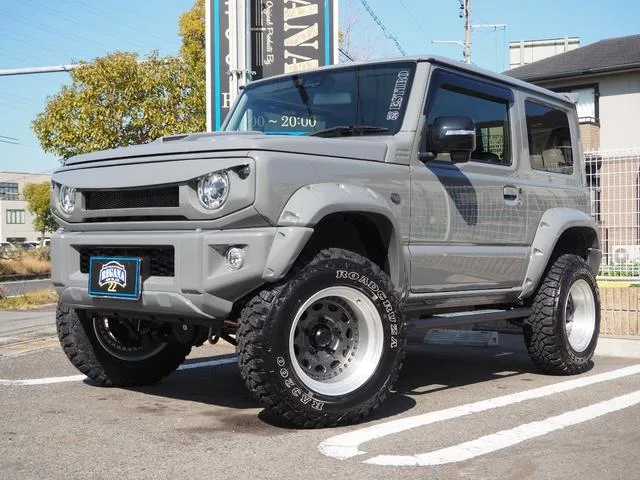 Suzuki Jimny XC 2023 — фото 1, купить с доставкой в Москву