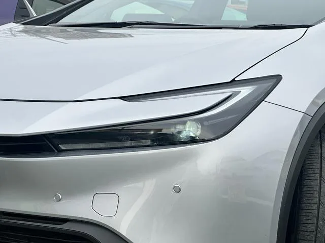 Toyota Prius X 2023 — миниатюра 3