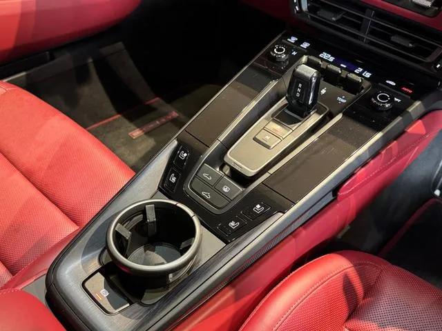 Porsche 911 911 CARRERA GTS 2022 — миниатюра 4