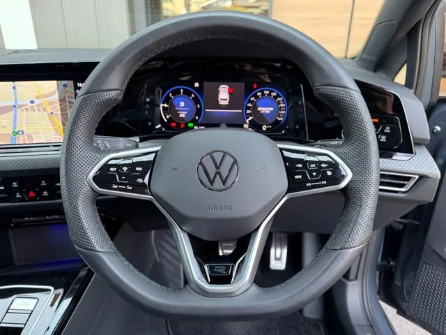 Volkswagen GOLF VARIANT TDI R LINE PLATINUM EDITION 2024 — миниатюра 4