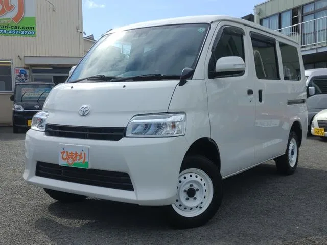 Toyota TOWNACE VAN GL 2022 — фото 1, купить с доставкой в Москву