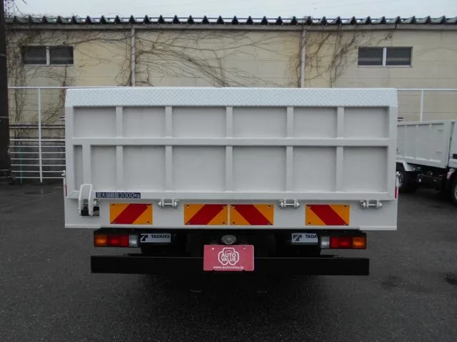 Mitsubishi Fuso CANTER 2024 — миниатюра 2