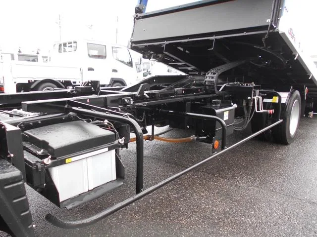 Mitsubishi Fuso CANTER 2024 — миниатюра 5