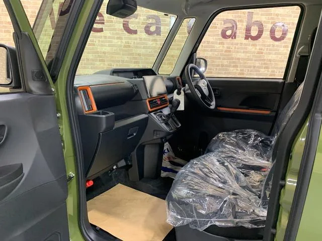 Daihatsu TANTO FUN CR0SS LIMITED 2026 — миниатюра 4