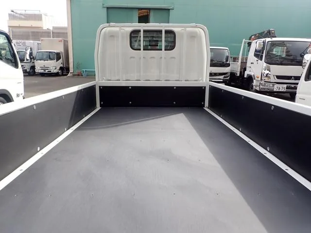 Mitsubishi Fuso CANTER 2025 — миниатюра 2