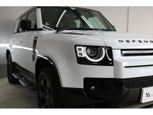 Land Rover Defender 110X-DYNAMIC HSE D300 2023 — миниатюра 5