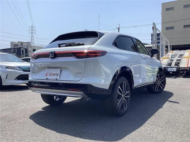 Honda VEZEL E:HEV Z 2025 — миниатюра 5