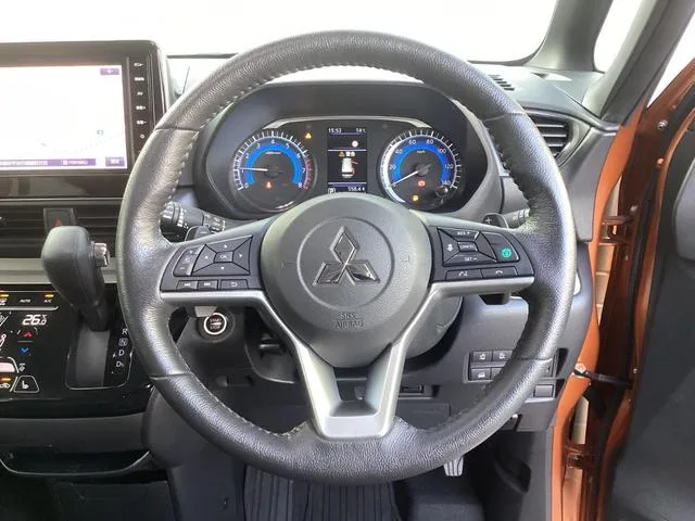 Mitsubishi DELICA MINI T PREMIUM 2023 — миниатюра 3