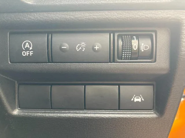 Mitsubishi TRITON GSR 2024 — миниатюра 2
