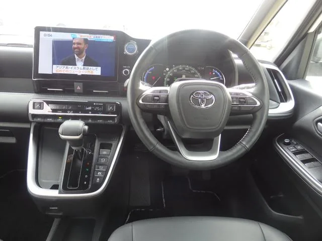 Toyota NOAH HYBRID S-Z 2022 — миниатюра 5