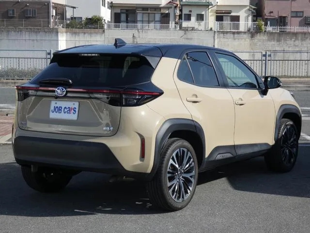 Toyota YARIS CROSS HYBRID Z 2022 — миниатюра 4
