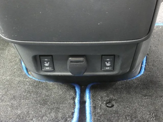 Nissan SERENA E-POWER HIGHWAY STAR V 2022 — миниатюра 5