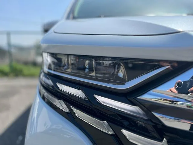 Toyota ALPHARD HYBRID EXECUTIVE LOUNGE 2025 — миниатюра 4