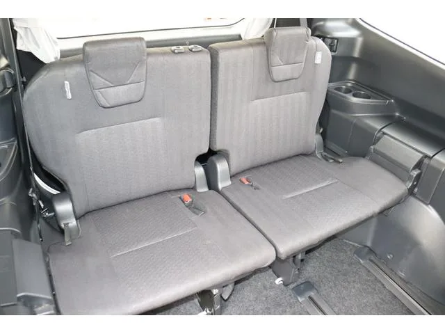 Toyota NOAH HYBRID G 2024 — миниатюра 3