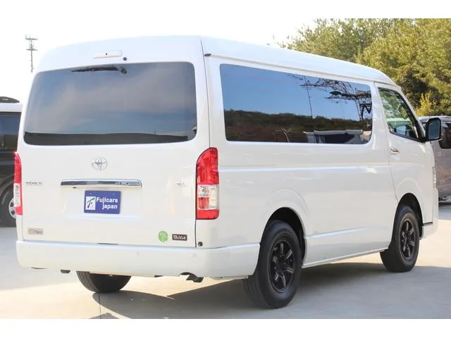 Toyota HIACE WAGON 2023 — миниатюра 5