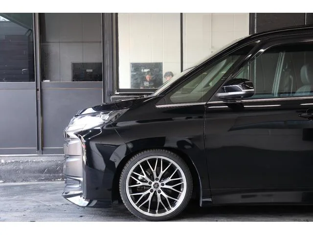 Toyota NOAH HYBRID S-Z 2022 — миниатюра 5