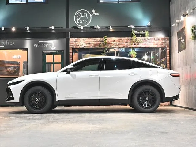 Toyota CROWN CROSSOVER RS ADVANCED 2024 — миниатюра 2