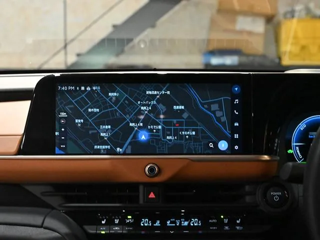 Toyota CROWN CROSSOVER RS ADVANCED 2024 — миниатюра 3