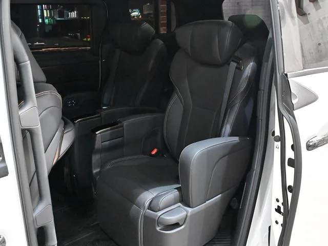 Toyota ALPHARD HYBRID Z 2023 — миниатюра 4